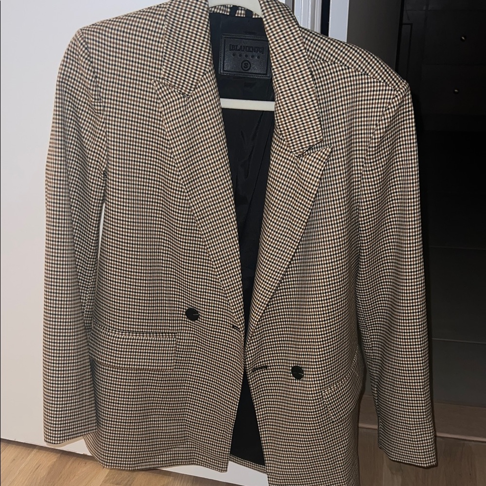 Blank NYC Black and Cream Houndstooth Blazer